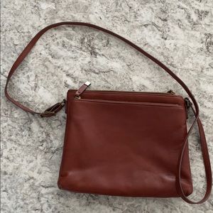 Margot leather crossbody bag